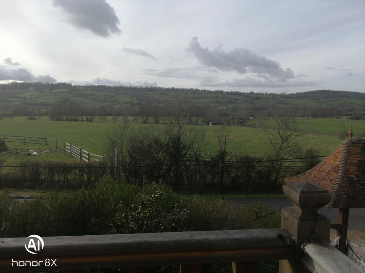 Bed and Breakfast Lieu Baudouin Livarot-Pays-d'Auge Exterior foto